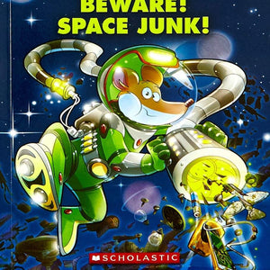 GERONIMO STILTON , Beware! Space Junk !, Spacemice #07,  Paperback ( Pre Owned )