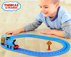 Thomas and Friends Motorized Railway Starter Set